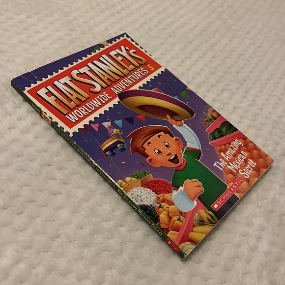 Flat Stanley’s Worldwide Adventures #5   The Amazing Mexican Secret - Picture 3 of 7